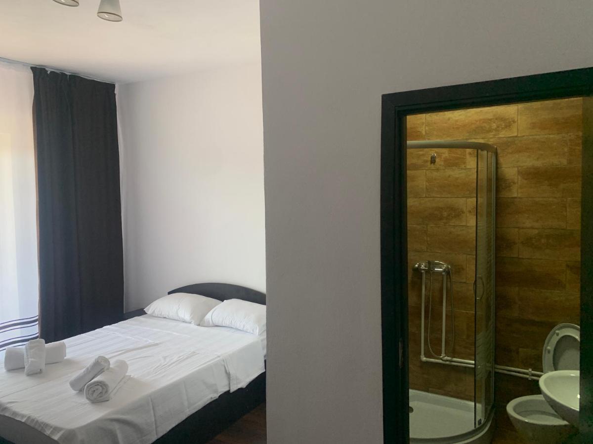 Pensiunea Alin Hotel Sisesti  Kültér fotó
